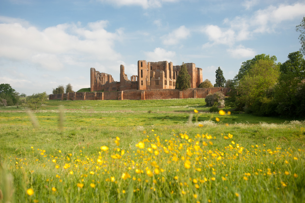Here is what is happening in Kenilworth this weekend (image via English Heritage)