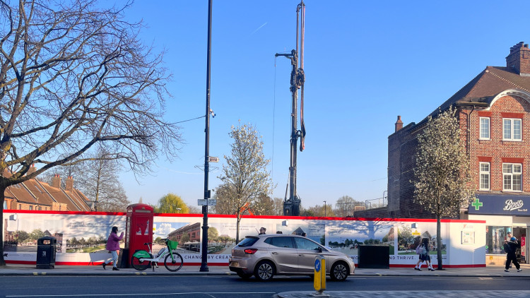 A piling rig can be seen at the Twickenham Riverside redevelopment site as the next phase of works is set to begin (credit: Nub News).