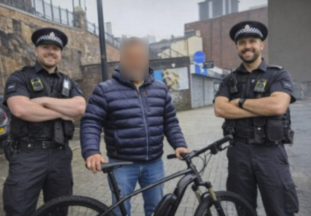 Greater Manchester Police have helped re-unite a London man with his bike after it was stolen in the capital before re-appearing in Stockport (Image - GMP)