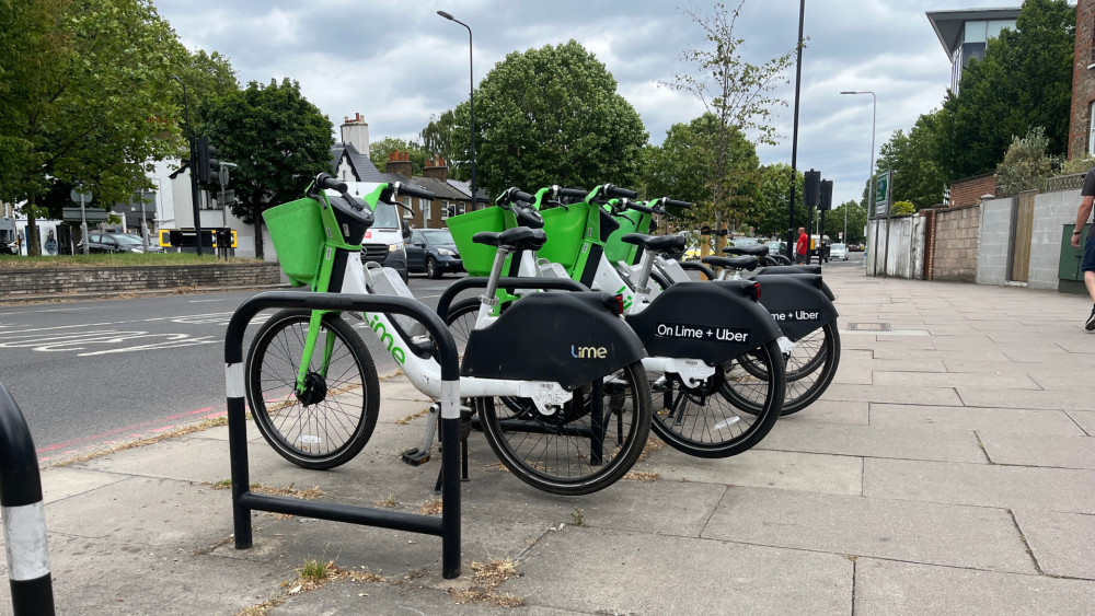The local Green Party believes the Council should allow two e-bike companies to operate in the borough (credit: Nub News).