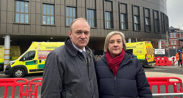 Hazel Grove MP Lisa Smart with Lib Dem leader Sir Ed Davey outside Stepping Hill Hospital (Image supplied)