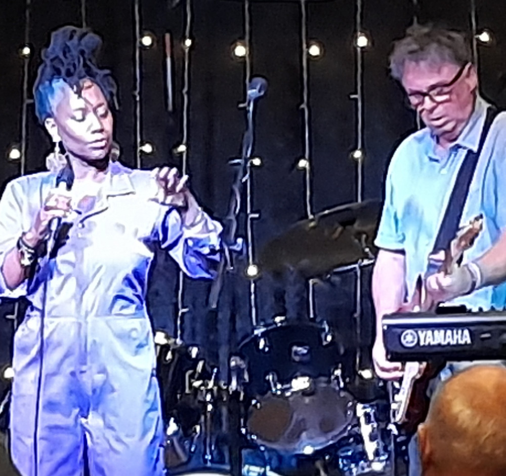 Violet Cry at Tom's Tap