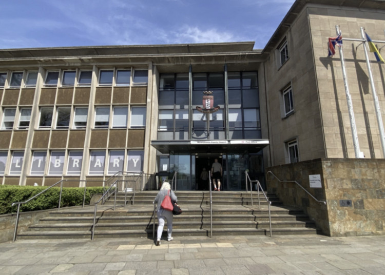 Advocates for two new councils in north and south Warwickshire gain confidence as the government allows smaller unitaries elsewhere (image by Nub News)