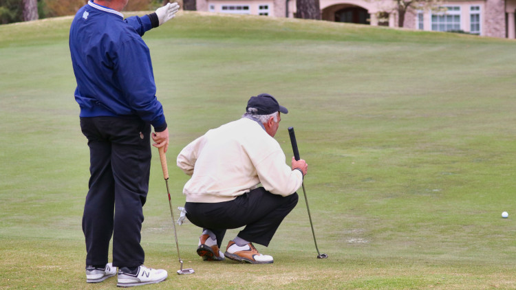 Experts at Foot Solutions Richmond say custom orthotics can improve balance, comfort and injury prevention for golfers spending hours on the course (credit: Gene Gallin/Unsplash).