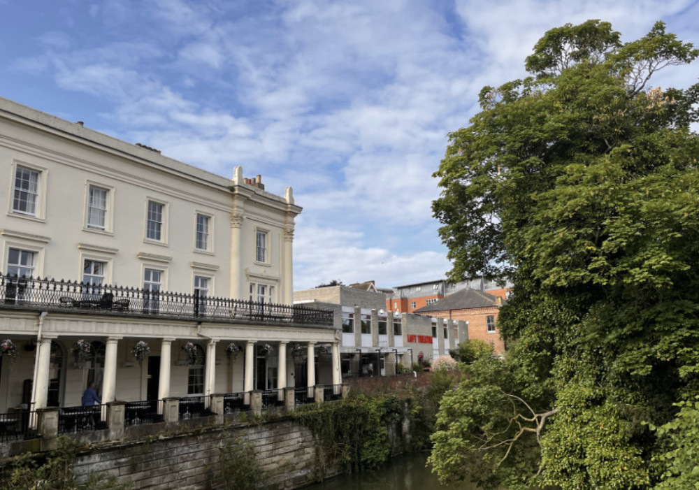 Leamington's Loft Theatre has launched 'The Loft Theatre Podcast,' hosted by Guy Devine, now streaming on Spotify and Apple Podcasts (image via Nub News)