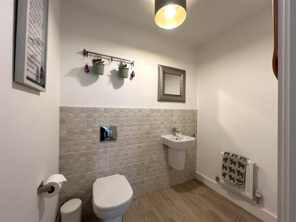 Downstairs WC (Credit: Stephenson Browne)