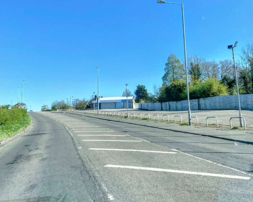 At 7.51pm on Monday 6 April, Cheshire police were called to reports of a fatal crash on the A530 Middlewich Road, Woolstanwood (Photo: Nub News).