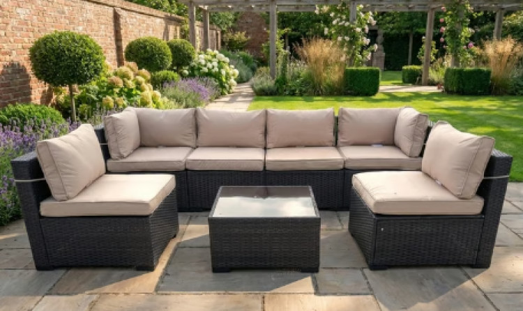 Outdoor 6-Seater Modular Rattan Corner Sofa Set with Coffee Table