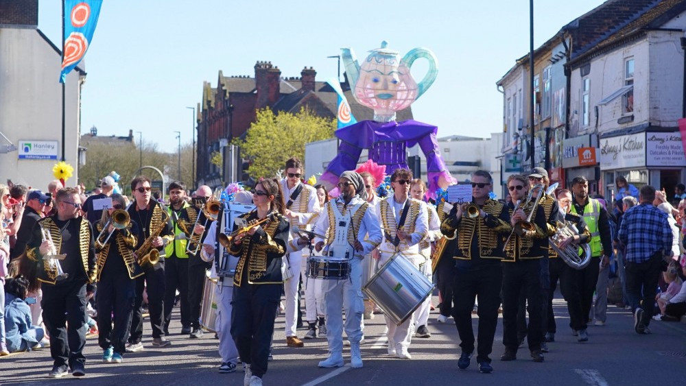 Last year's Longton Carnival and Pig Walk Parade took place on Sunday 6 April (image via Nub News)