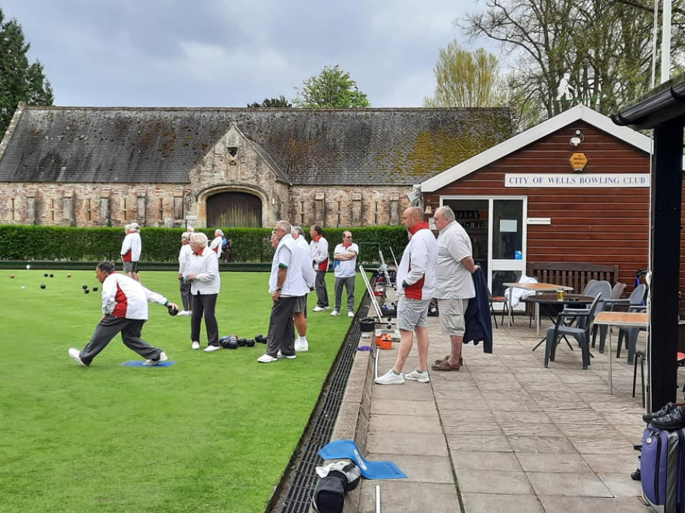The City of Wells Bowling Club will open this Sunday, 12 April, with Mayor Louis Abagani inaugurating the season at 14:00.