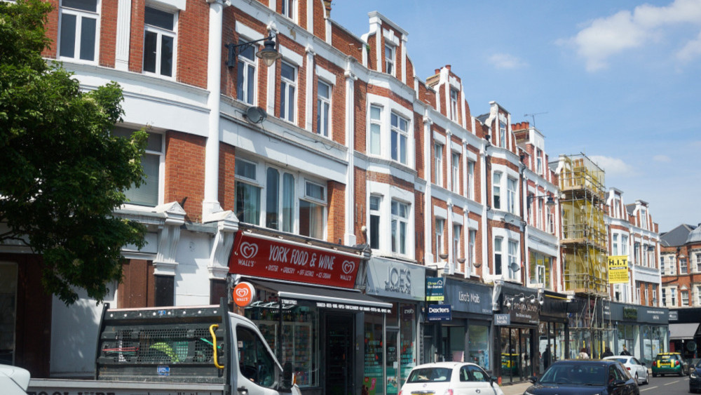 Average property values in Richmond borough have increased to just over £800,000, with modest annual growth compared to other parts of London (credit: Nub News).