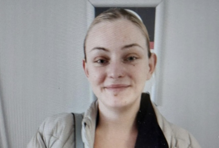 Police are concerned for Shirley aged 25, who has gone missing and has links to Leamington.