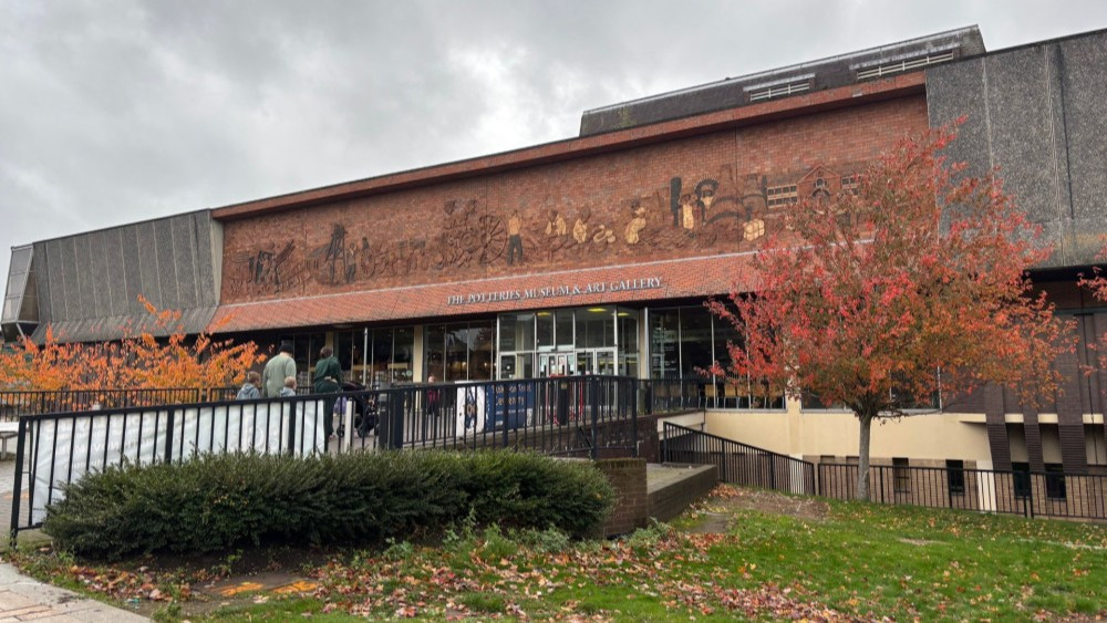  The new PMAG Café Bar will be located in the foyer (image via Nub News)