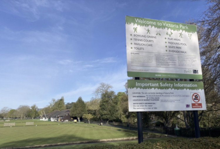 Police have recovered a body from the river at Victoria Park, Leamington (image via Nub News) 