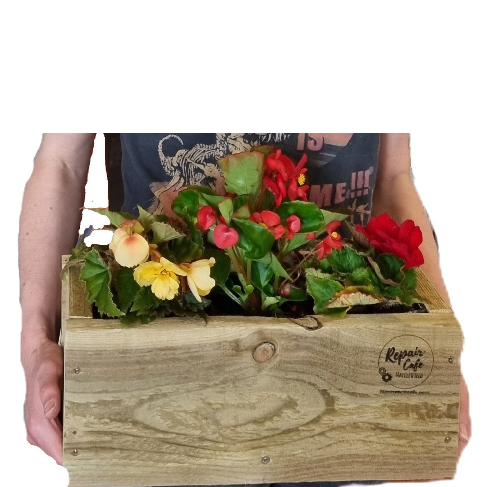 Build a planter box @ Macc Repair Cafe