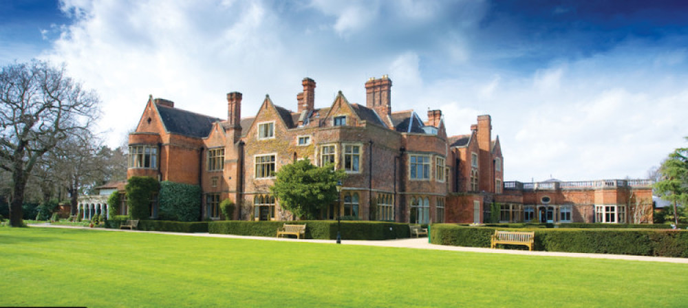 Warren House Hotel is located on Warren Rd, Kingston upon Thames (Credit: Warren House Hotel)