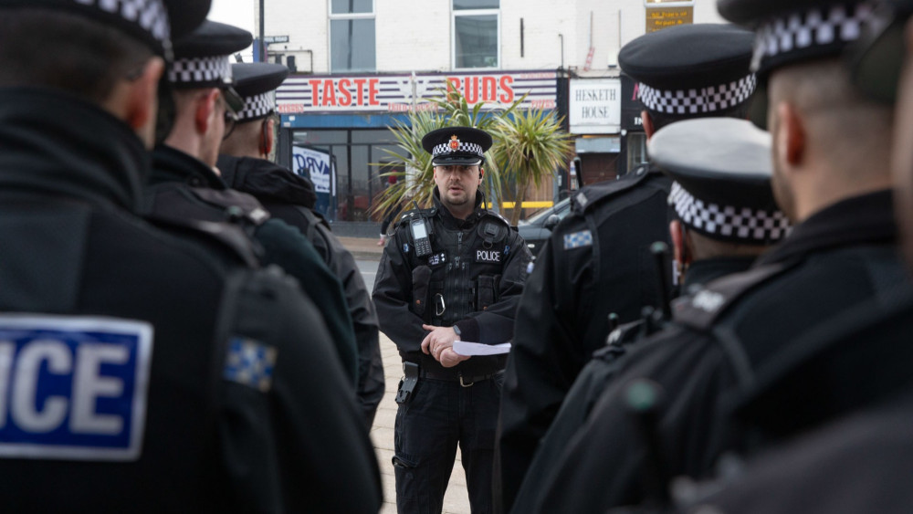 Project Servator is a team of specialist patrols trained to spot suspects planning or preparing to commit serious crimes (Image - GMP)