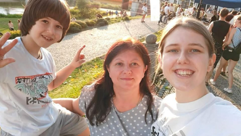 Karina Diakova is looking to reunite with her mother, Alona, and 10-year-old brother, Artem (Credit: Supplied)