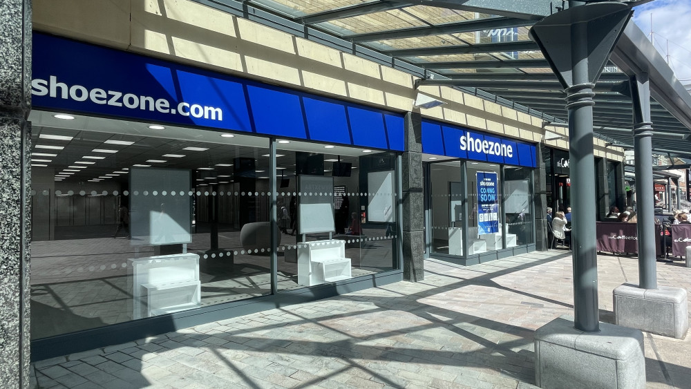 A new Shoezone store is opening in Stockport town centre at the Merseyway shopping centre, on the site of what was formerly Tessuti (Image - Nub News)