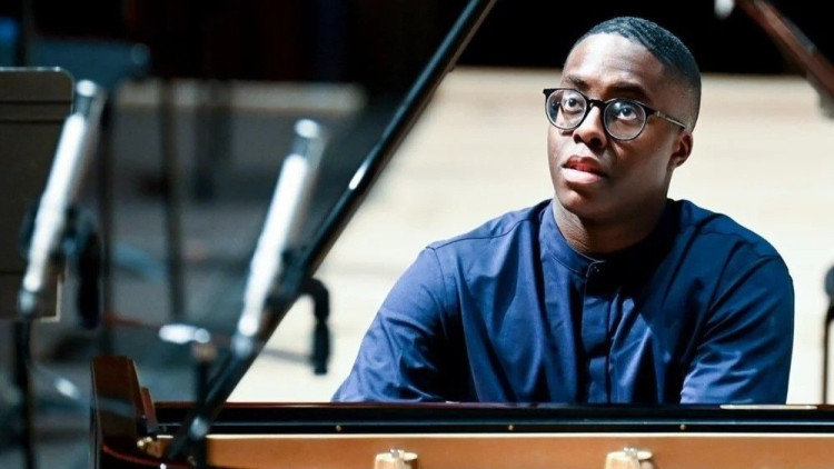 Amiri Harewood was named by Classic FM in 2025 as one of its rising stars in the under-30s age category (image via Amiri Harewood)