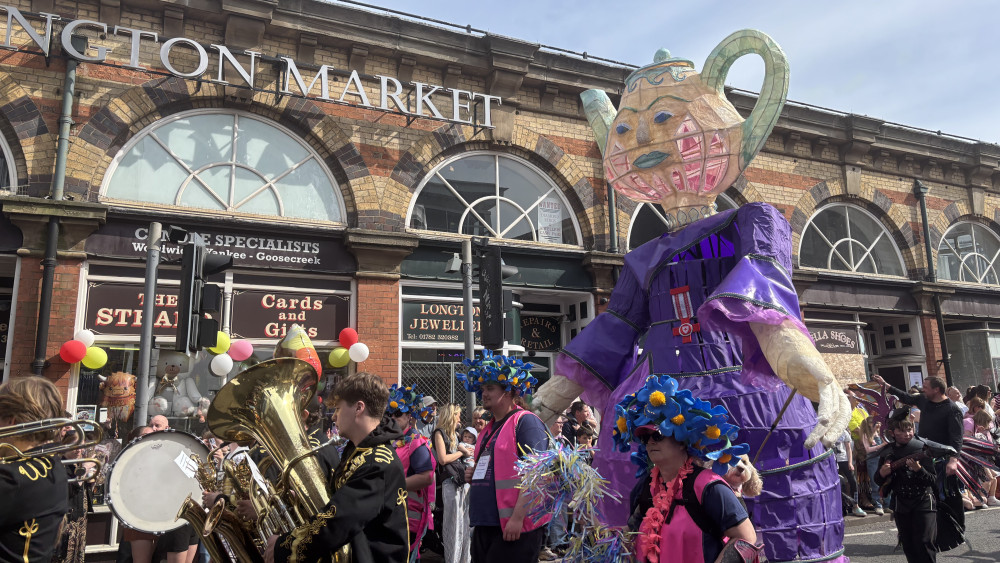 The Longton Carnival and Pig Walk Parade returned on Sunday 26 April (images via Nub News)