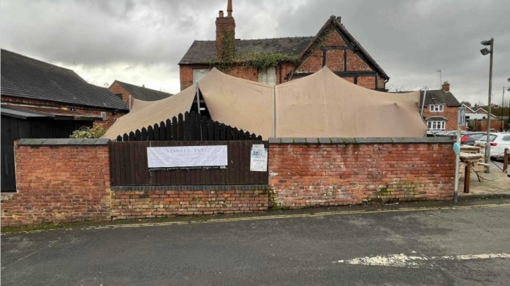 A photo Of The Marquee Outside The Star Inn (image via South Staffordshire District Council)