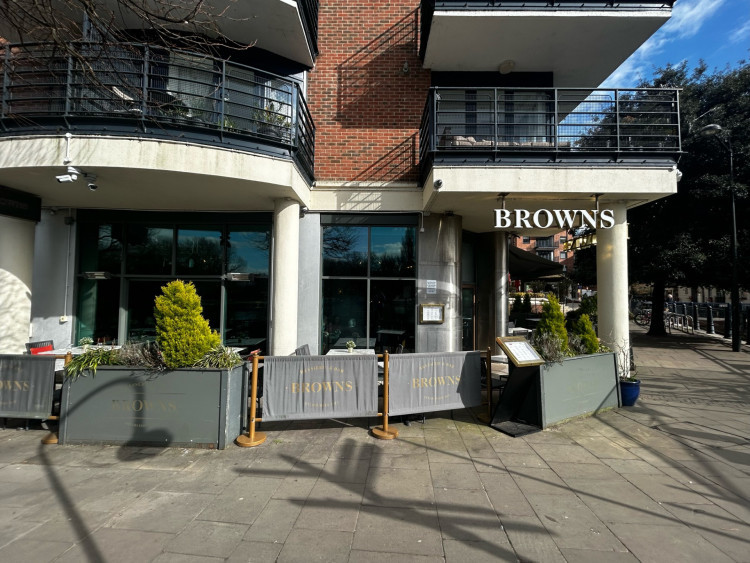 S1ngle's second speed dating event in Kingston will take place in Browns (Image supplied)