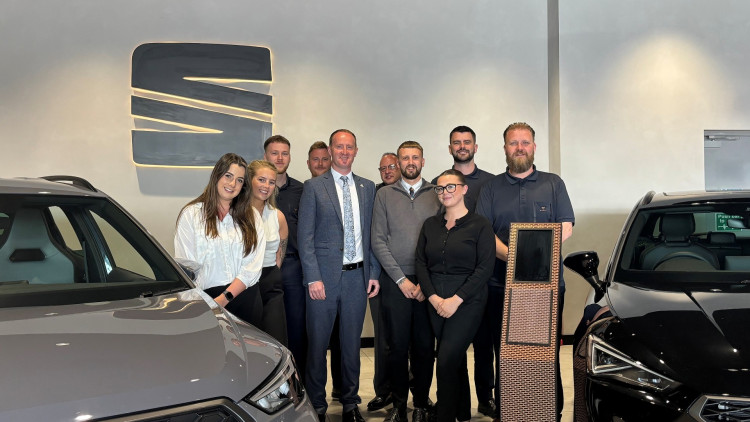 Crewe SEAT has been recognised on a national stage after being named Sales Customer Experience Winner at the annual SEAT Retailer Awards (Photo: Swansway).