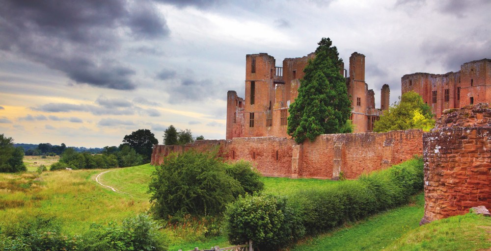 Here is what is happening in Kenilworth this weekend (image by English Heritage) 
