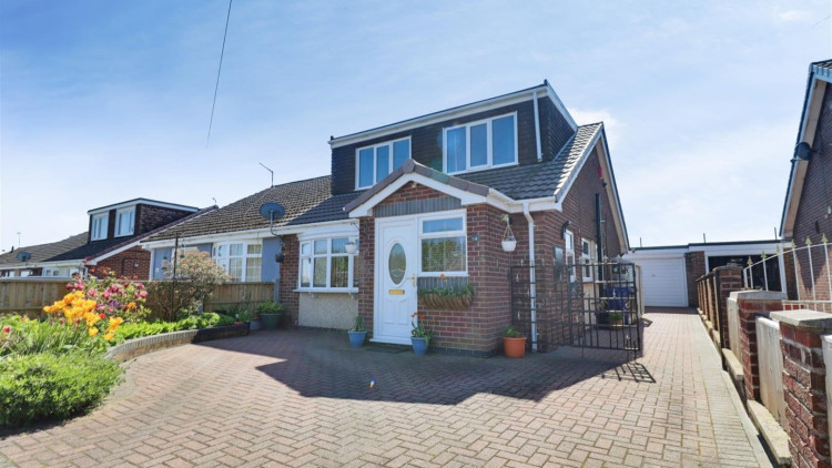 This week we are showcasing a three-bedroom bungalow for sale in Stoke-on-Trent (images via Stephenson Browne)