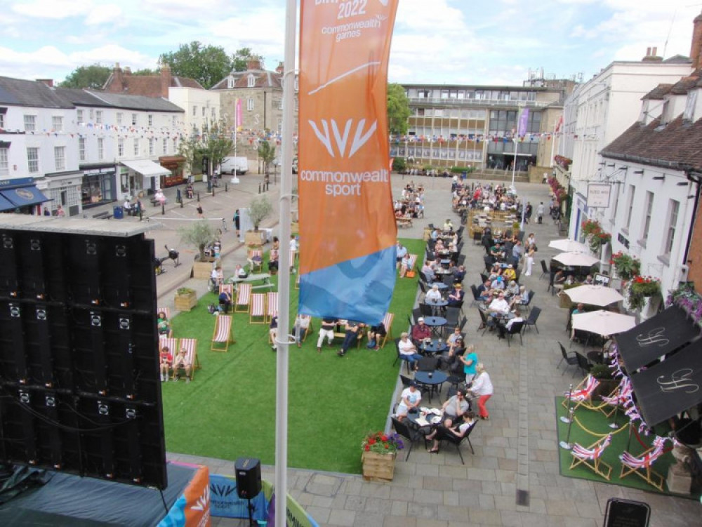 The big screen in Warwick's Market Square for the 2022 Commonwealth Games (image by Geoff Ousbey)