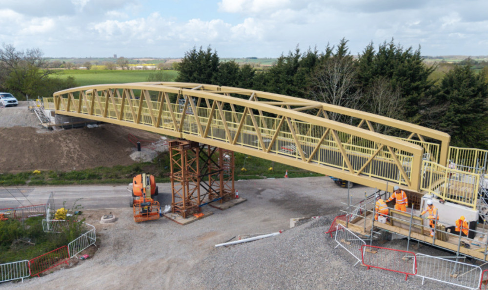 HS2 will implement two-way temporary traffic lights on B4455 Fosse Way Cycle Bridge near Offchurch towards the end of the month  (image via HS2)