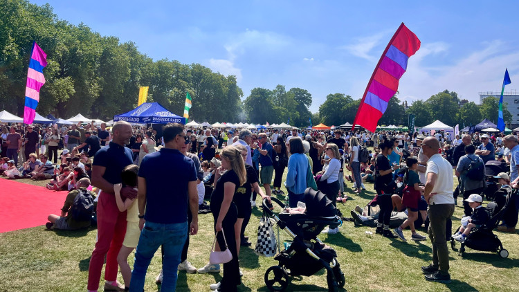 Visitors enjoyed live music from the free Powerjam Bands stage (credit: Nub News).