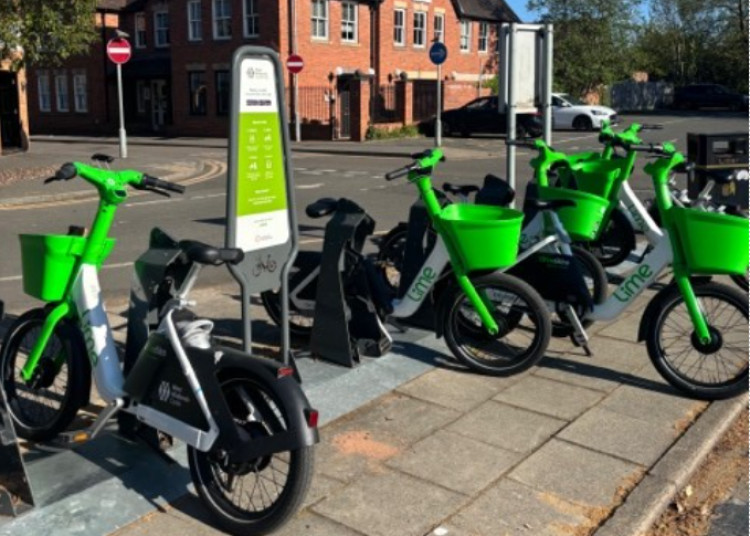 Lime Bikes came to Solihull in April (image by Emily Griffin)