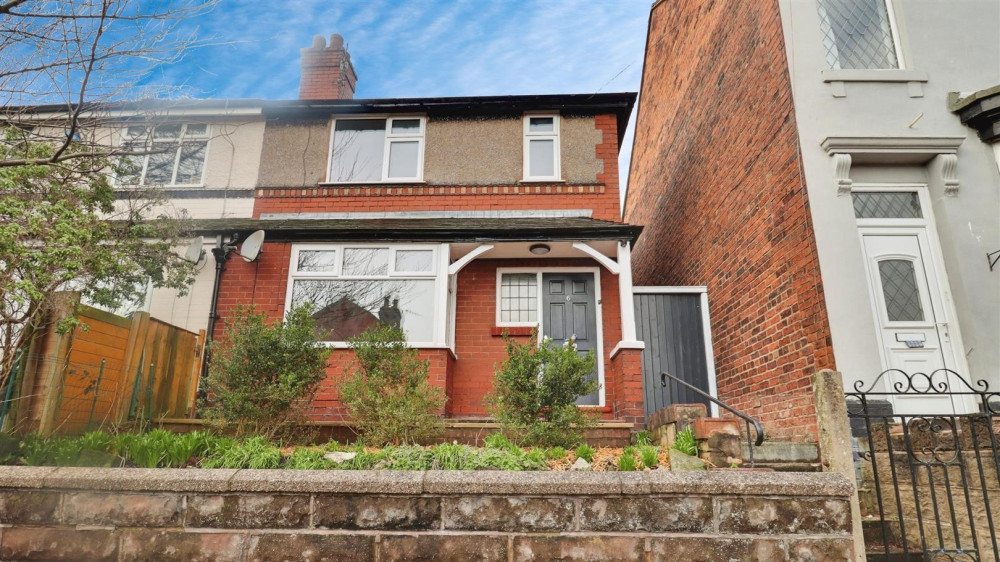 This week we are showcasing a three-bedroom house for sale in Stoke-on-Trent (images via Stephenson Browne)