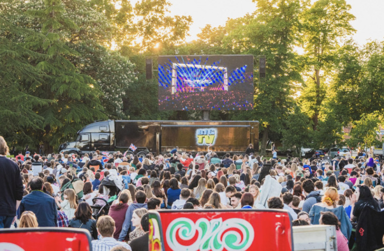 There's plenty to do in Leamington this May weekend! (image via CJ's Events) 