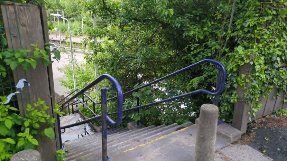 Eye witness reports said the main car park entrance was open earlier but the steps leading from the bridge were cordoned off. (Photo: Nub News)