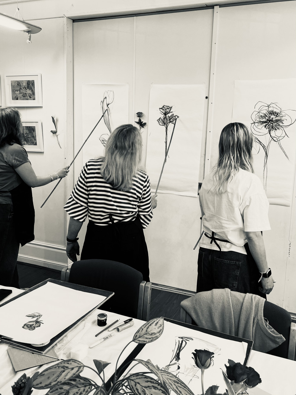 An Evening of Botanical Art: Relaxing Still-life Art Retreat