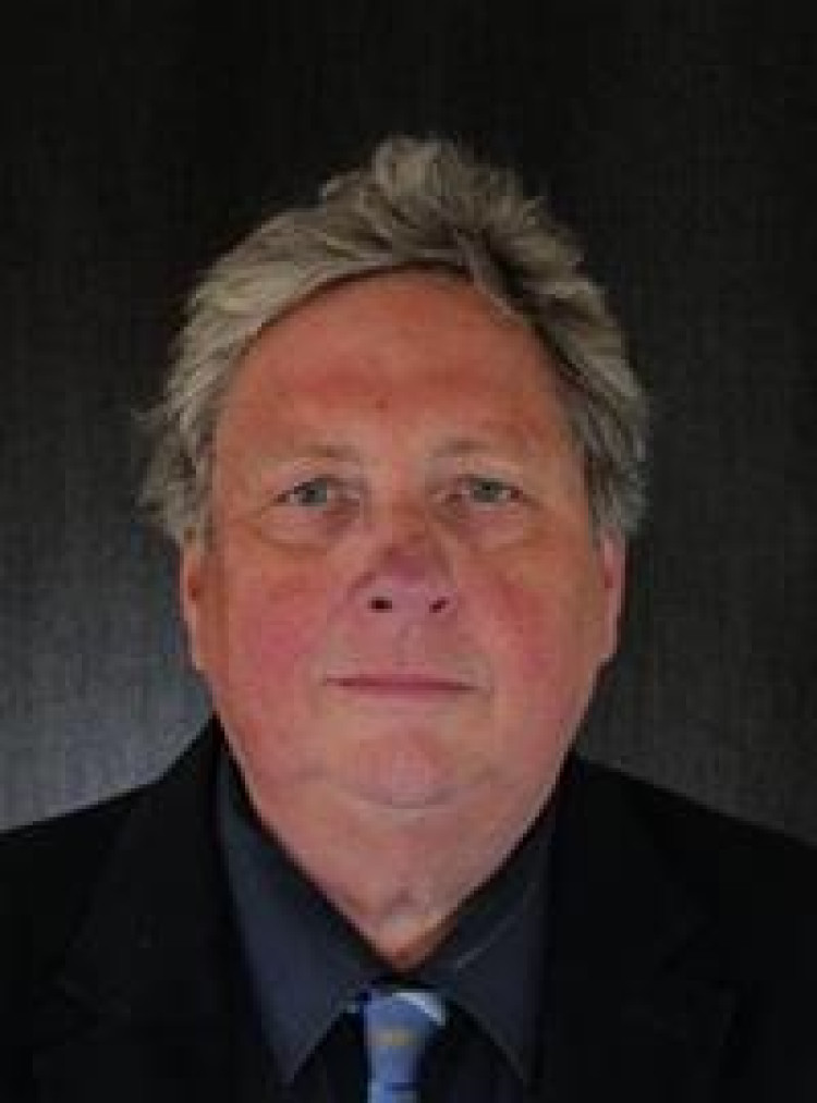Cllr Simon Morgan