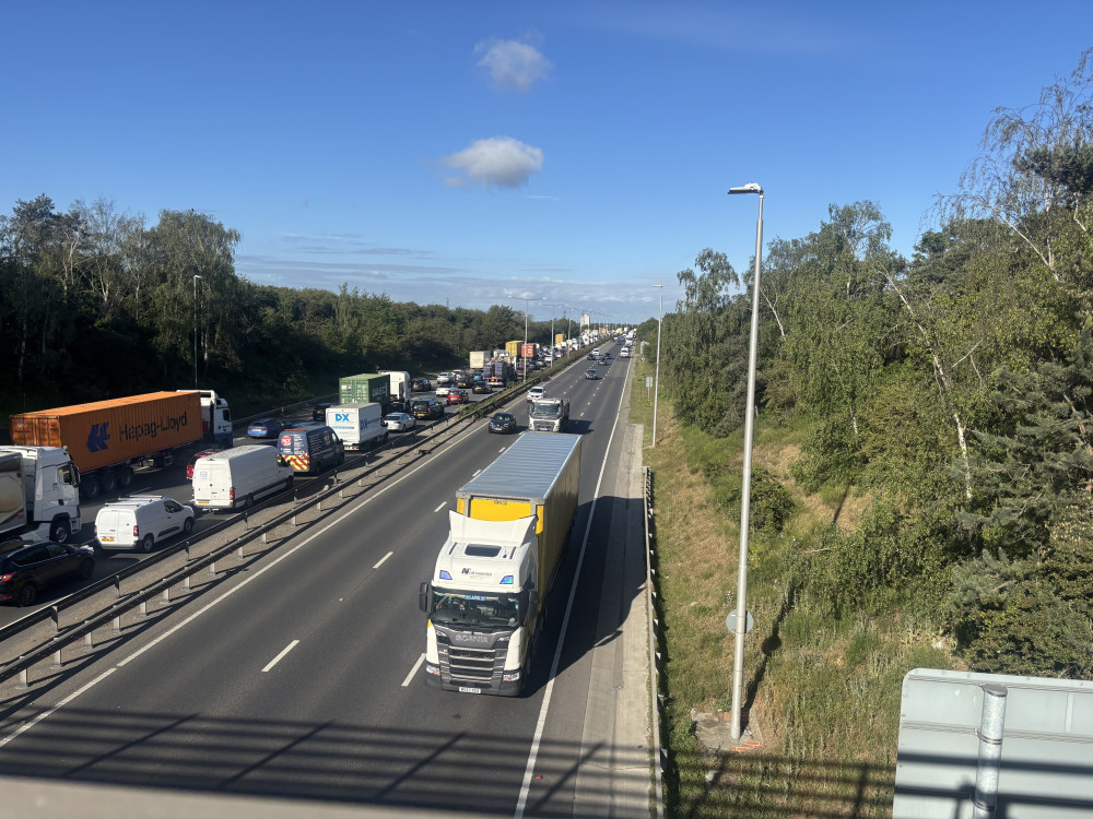 The A13 westbound viewed from Orsett. 