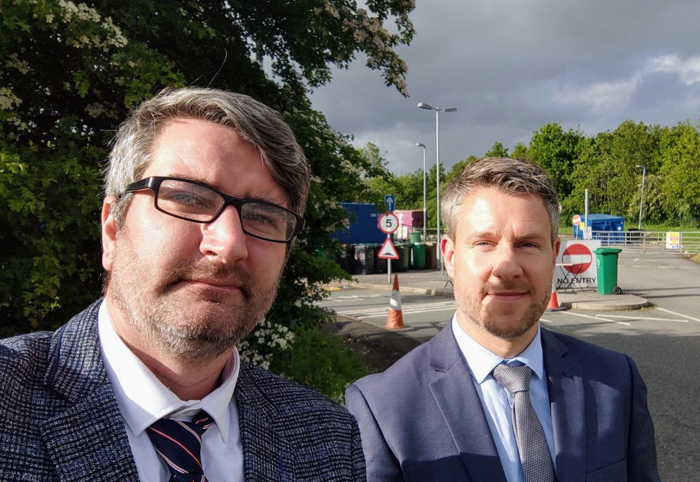 Cllrs Allen Gage (Willaston and Rope) and Cllr James Pratt (Crewe St Barnabas), voted against the councillor allowance rises (Photo: Nub News).