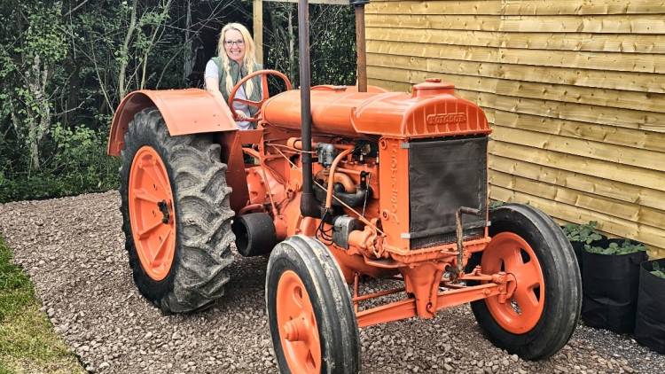 Heather Wedgwood with Shauny