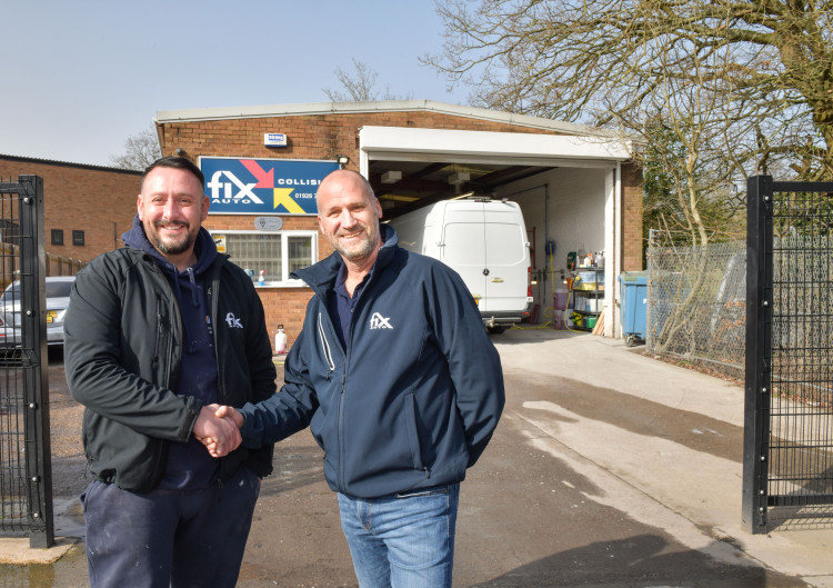Welcome to the fold, and to Region Five! Fix Auto UK’s award-winning Regional Business Manager Steve Lawrence (right) welcomes Ray Cooke, owner of the newly appointed Fix Auto Kenilworth repair centre, to the group