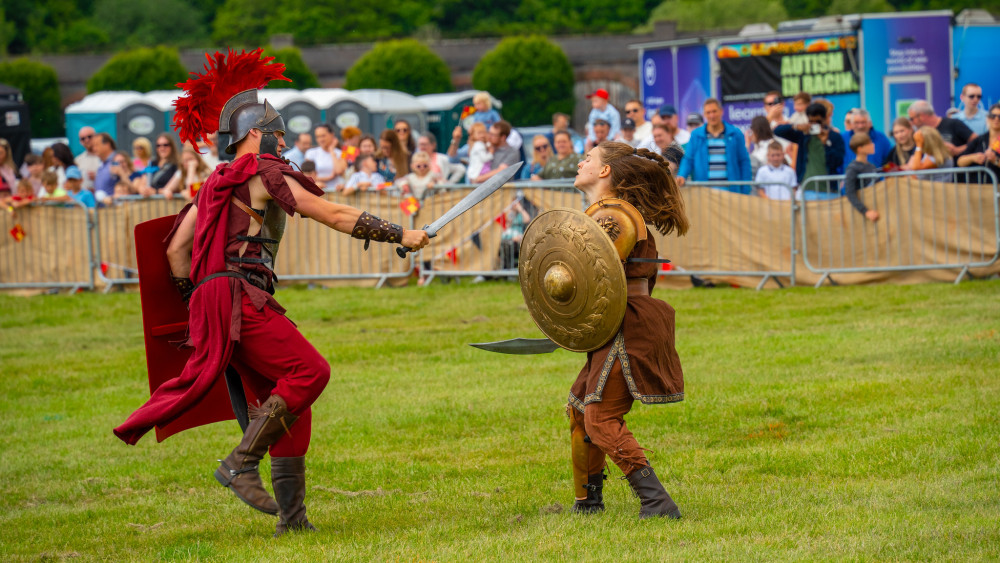 Roman soldiers will take to the streets of Chester next week as part of a free ticket giveaway promoting Roman Day at Chester Racecourse (Image supplied)