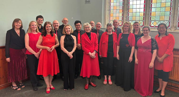 Spectrum Singers with pianist Qi Zhang-Mitchell (far right)