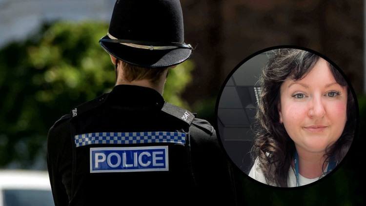 Violence Reduction Team (VRT) Clinical Associate in Psychology/Mental Health Practitioner, Lauren Cockroft, helps young people with their problems (image via Staffordshire Police/SWNS)