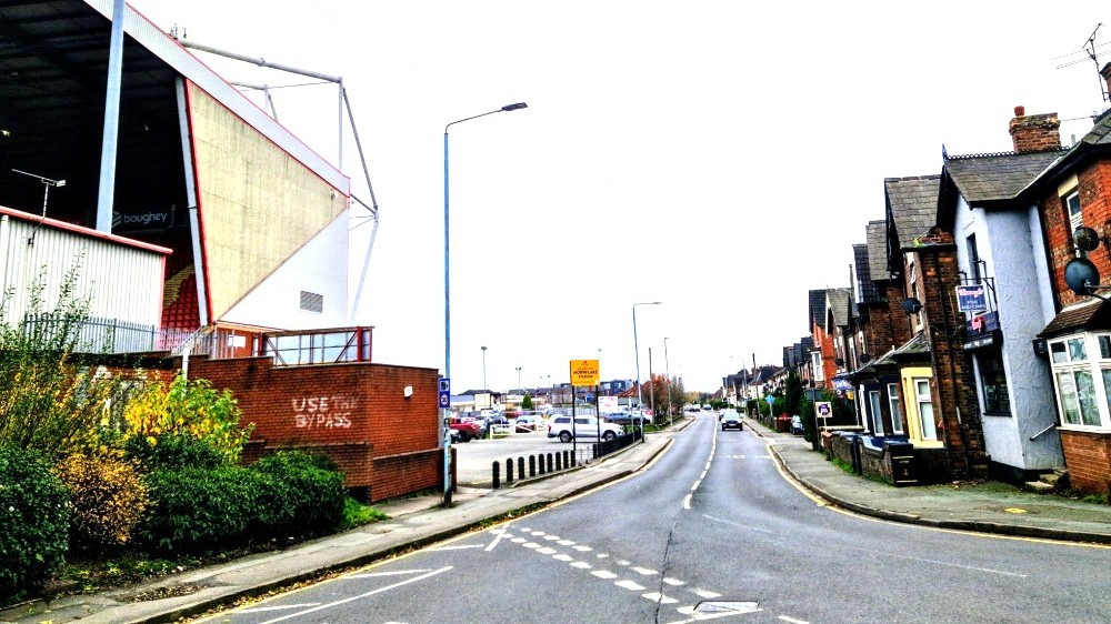 On Tuesday 26 May, Cheshire Fire and Rescue Service were alerted to an incident on Gresty Road (Photo: Ryan Parker).