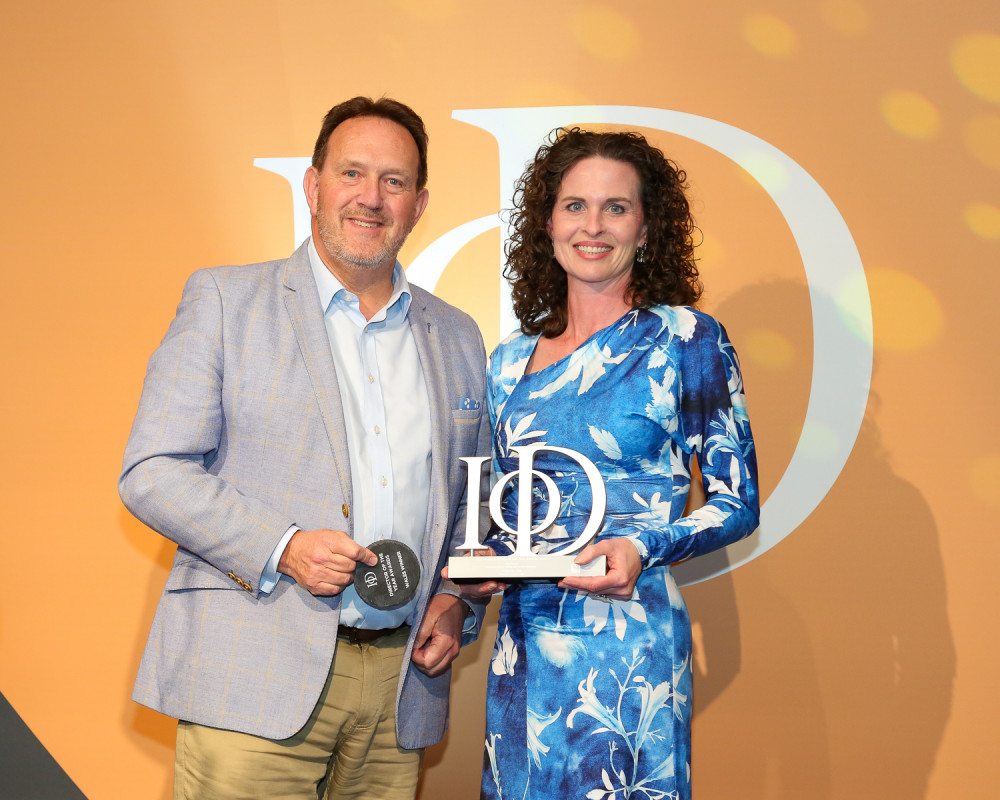 Victoria Hall receiving her IoD award