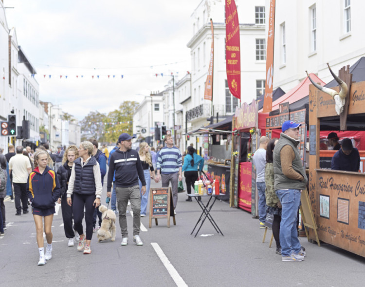 Leamington welcomes back Summer Fest on August 9, 2026, featuring a pop-up beach, vibrant market, and seaside-themed fun (image by CJ's Events Warwickshire)