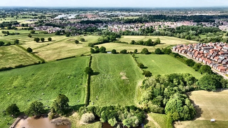 Controversial plans to build 660 homes and a 60-bed care home in the open countryside at Wistaston have been narrowly approved (Photo: Jonathan White).